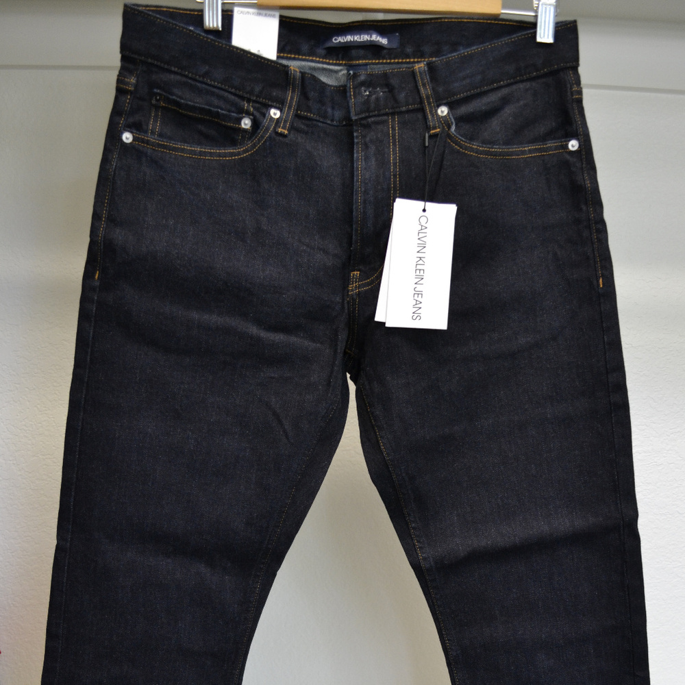 NWT Calvin Klein Jeans Men's Slim Jeans 32x32
